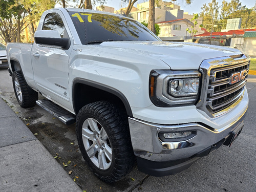 GMC Sierra 5.4 Cabina Regular Sle 4x4 At