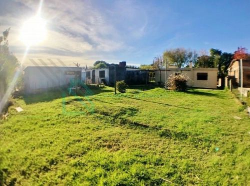 Imagen 11 de 13 de Colonia Del Sacramento - Casa De Sólida Construcción E Interesante Terreno