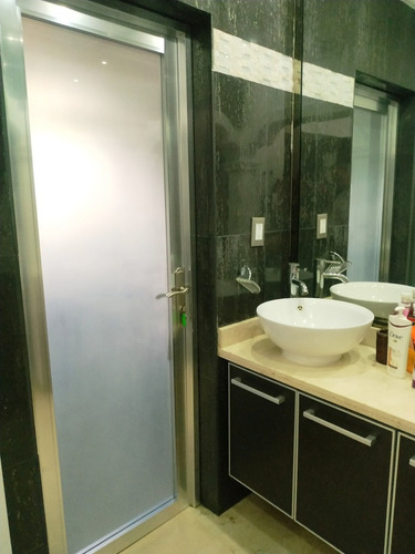 Moderno Tonw House Y Comodo En Zona Norte Sector Mañongo Focus Vende Cr
