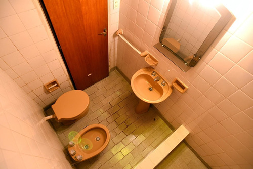 Imagen 9 de 30 de Casa 3 Ambientes Venta V Luzuriaga Parrilla Terraza Negocia