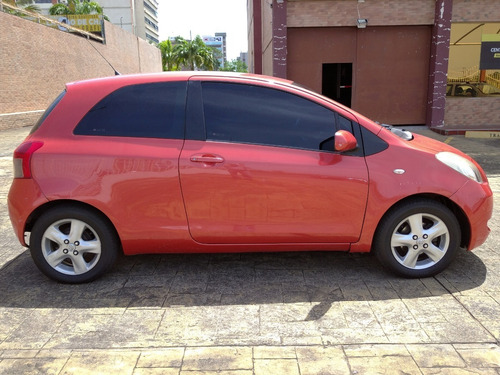 Imagen 8 de 15 de Toyota Yaris - Sincronica