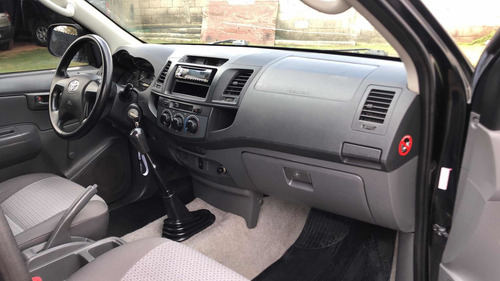 Toyota Hilux 2.5 Cd Dx Pack Tdi 120cv 4x2 2013