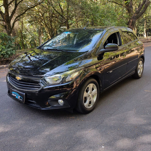 Chevrolet Onix HATCH LT 1.4 8V FlexPower 5p Aut.