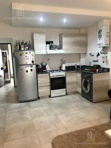 Imagen 3 de 7 de Departamento - Castelar Norte.
