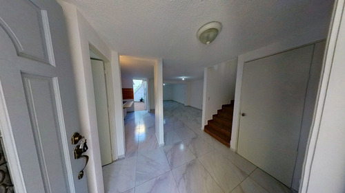 Casa Amplia Iluminada, Te Va A Encantar