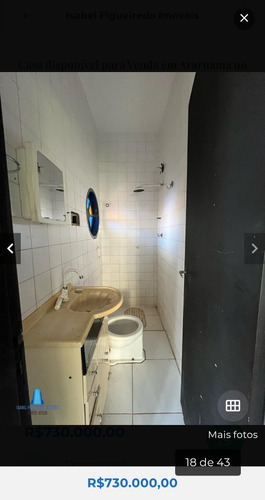 Casa Com 4 Dormitórios,sendo 2 Suítes,1 Com Hidromassagem.
