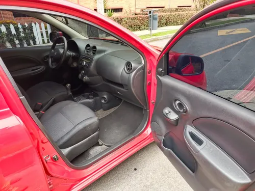 Nissan March 1.6 Active