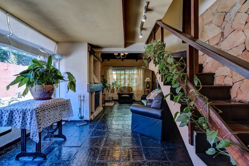 Imagen 9 de 30 de Venta De Casa De 5 Dormitorios En Lausana