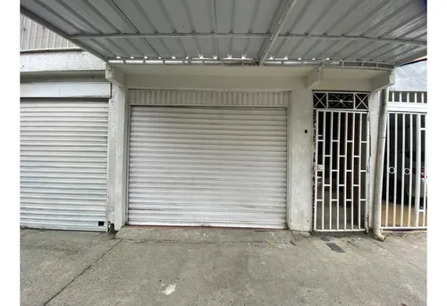 Alquilo Local En Ciudad Del Campo