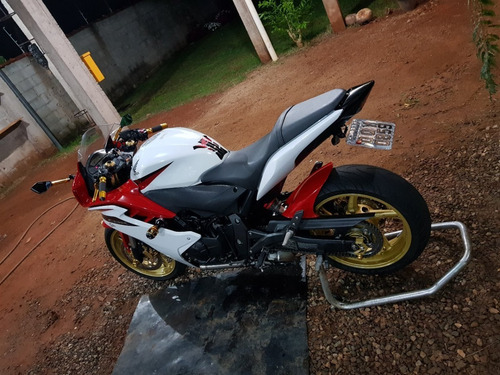 Honda - Cbr 600f