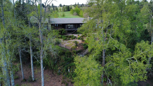 Casa En Venta De 7 Dorm. En Panguipulli