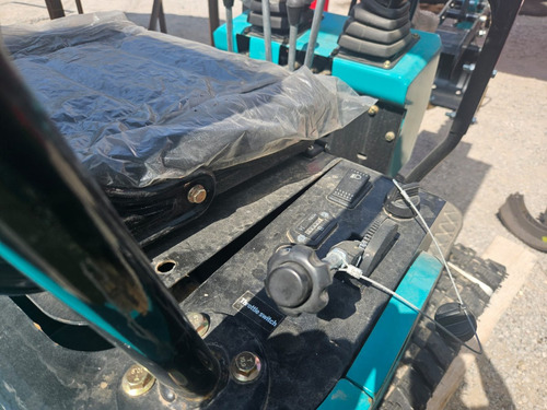 Miniexcavadora Agt-qh12