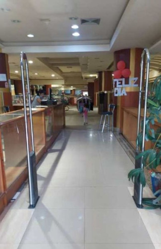 Local Comercial En Venta En Guarenas - Trapichito. ¡espacio Versátil Para Tu Negocio!