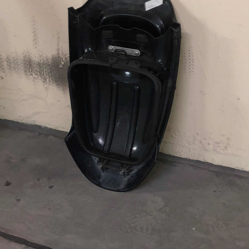 Imagen 1 de 4 de Yamaha Gp 1300r Tapa Tambucho
