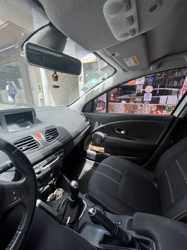 Renault Mégane III 1.6 Ph2 Luxe Pack 111cv