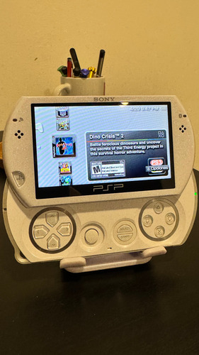 Sony Psp Go 16gb Standard Color Blanco Blanco