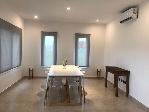 Imagen 9 de 30 de Casa Al Golf. Alquiler Y Venta, Haras Santa Maria.