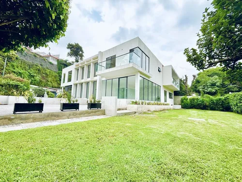 Casa Nueva En Venta En Bosques De Las Lomas