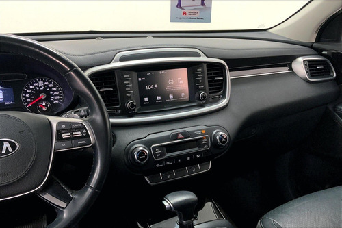 Imagen 6 de 25 de Kia Sorento 5 Pts Ex, L4, Ta, A/ac, Piel, 7 Pas, Ra-18