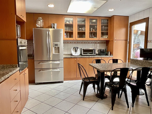 Casa Arriendo/5 D/solo Con Compromiso De Compra/las Condes