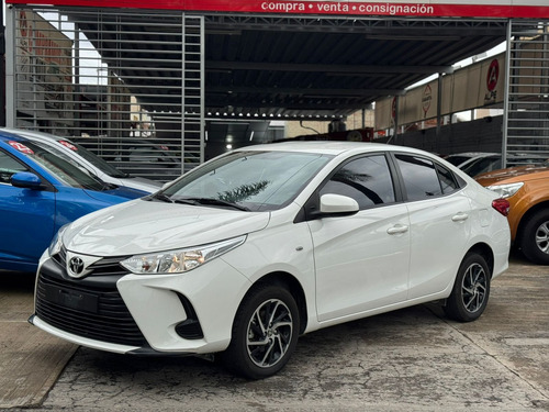 Toyota Yaris 1.5 Core At Sedan Cvt