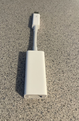 Adaptador Thunderbolt Apple Gigabit Ethernet 10/100/1g A1433