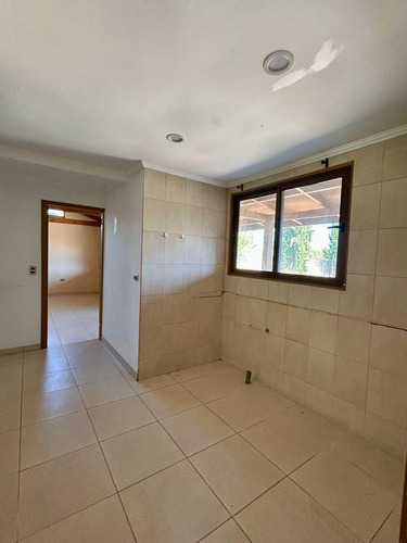 Parcela En Melipilla! Con 2 Casa De 357 M2 Terreno 5.000 M2