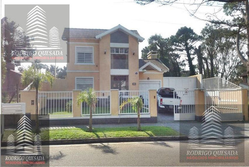 Excelente Casa En Mar De Ajo, Zona San Rafael - Toma Permutas