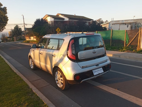 Imagen 10 de 14 de Kia Soul 1.6 Especial Pack 2019