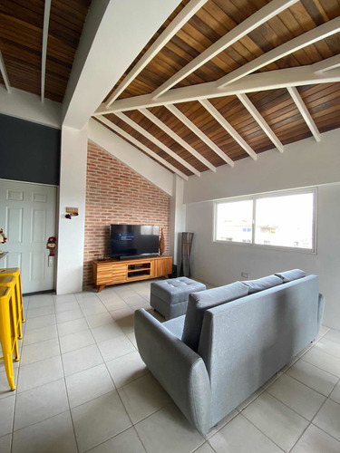 Imagen 10 de 14 de Apto Ph Ejecutivo 1 Habitación 1 Baño, Terraza Amoblado