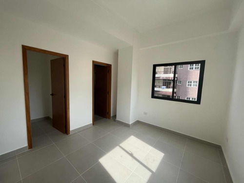 Imagen 9 de 11 de Apartamento En Venta En Bella Vista, Santo Domingo, Distrito Nacional