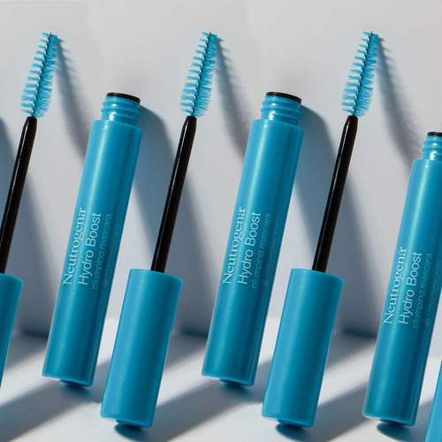 Máscara Neutrogena Hydro Boost Waterproof Plumping Black 07