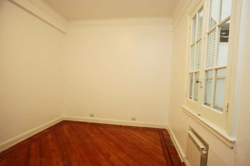 Recoleta - Cuatro Dormitorios Con Dependencia- Alquiler