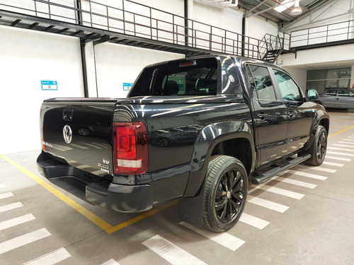 Imagen 5 de 25 de Volkswagen Amarok Black Style