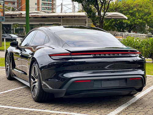 Imagem 4 de 8 de Porsche Taycan 4s Elétrico
