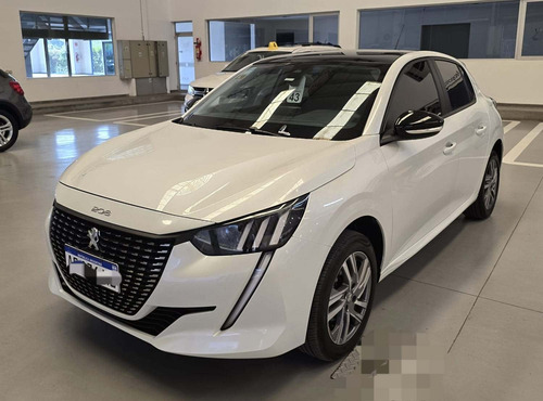 Peugeot 208 1.6 Feline Tiptronic