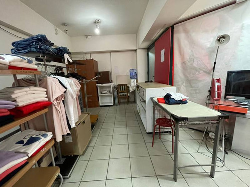 Local Comercial En Venta, Excelente Ubicación