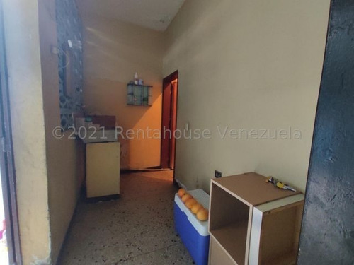 Imagen 8 de 30 de Casa En Venta En El Centro De Barquisimeto Precio De Oportunidad Gabriela.c #22-5731
