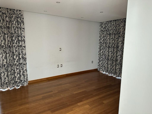 Casa En Venta Loma Real En Bosque Real
