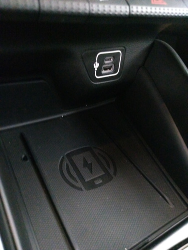 Imagen 7 de 15 de Fiat Toro Volcano 4x4 Diesel R