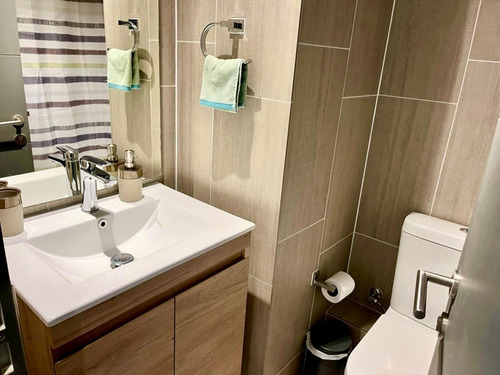 Moderno Departamento Amoblado 2d / 2b