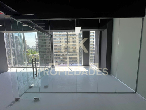 Oficina En Arriendo Las Condes, Cerro El Plomo / Video