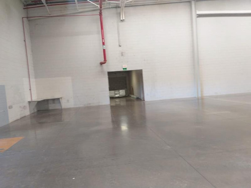 Imagen 2 de 5 de Bodega Comercial En Renta Tres Ríos