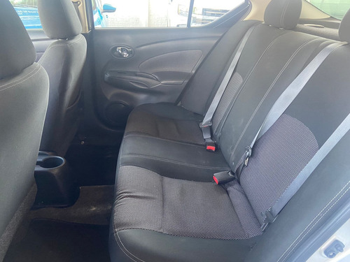Imagen 10 de 15 de Nissan Versa 2019 1.6 Advance At