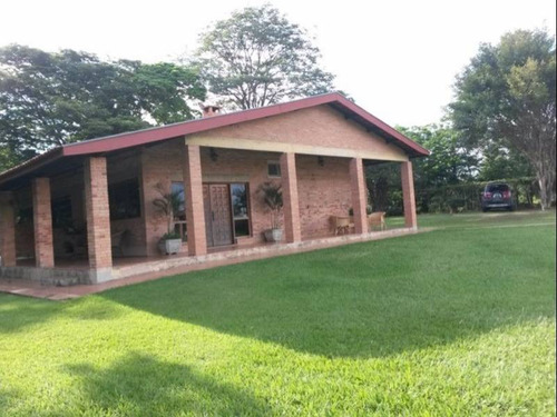 Lindo Sítio Em Itupeva Com Pista De Pouso E Decolagem. - V4431