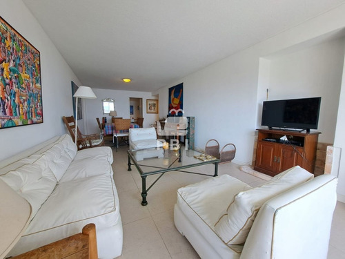 Imagen 4 de 19 de Venta Apartamento En Lomo De La Ballena 3 Dormitorios, Punta Ballena - Ventisquero - Ref : Pbi2921