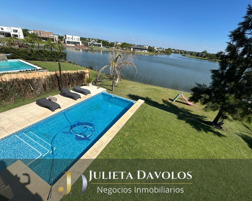 Casa A La Laguna En Venta El Cantón Barrio Puerto-escobar