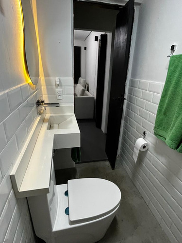 Apartamento À Venda: Espaçoso Apartamento De 2 Quartos Com Comodidades Modernas