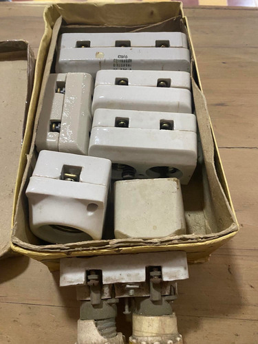 Porta Fusibles Tablero Tapones Triple Fapa. Consultar Stock