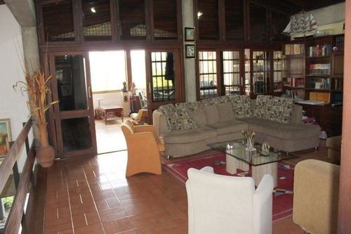 Imagen 9 de 21 de Casa En Venta Urb,prados Del Este Mls #22-15126 Sc